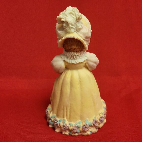 Vintage Price Granny Victorian Bear Yellow Dress Figurine Porcelain Bisque 1992 - Picture 4 of 13